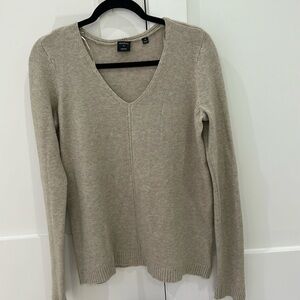 Tan/cream sweater